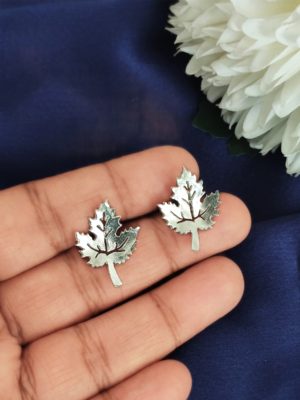 Maple Leaf Studs