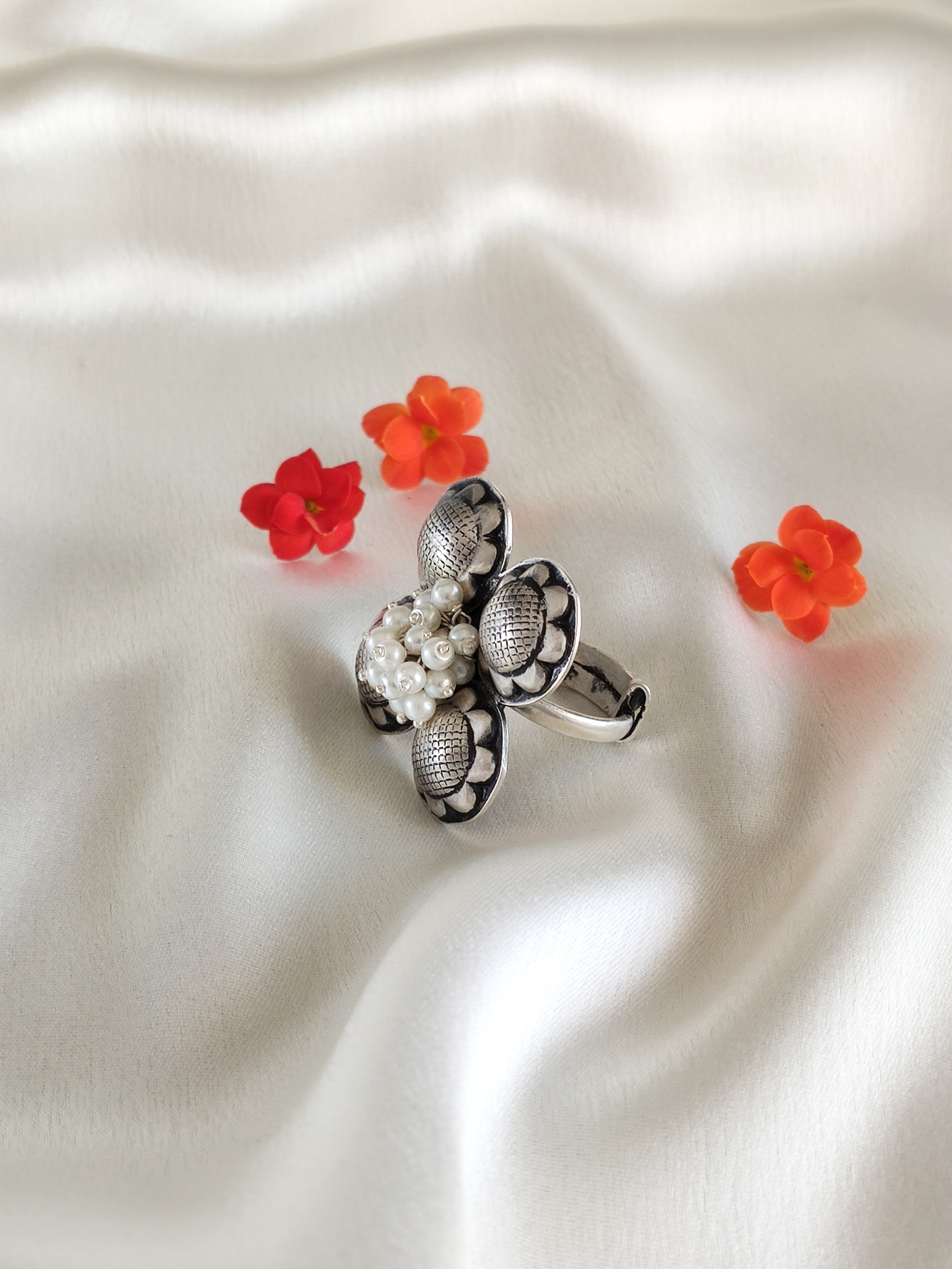 Statement Ring with Pearls