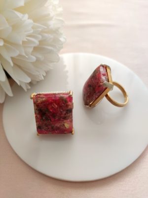 Natural Stones Ring