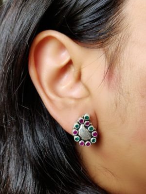 Paisley studs – Red and Green