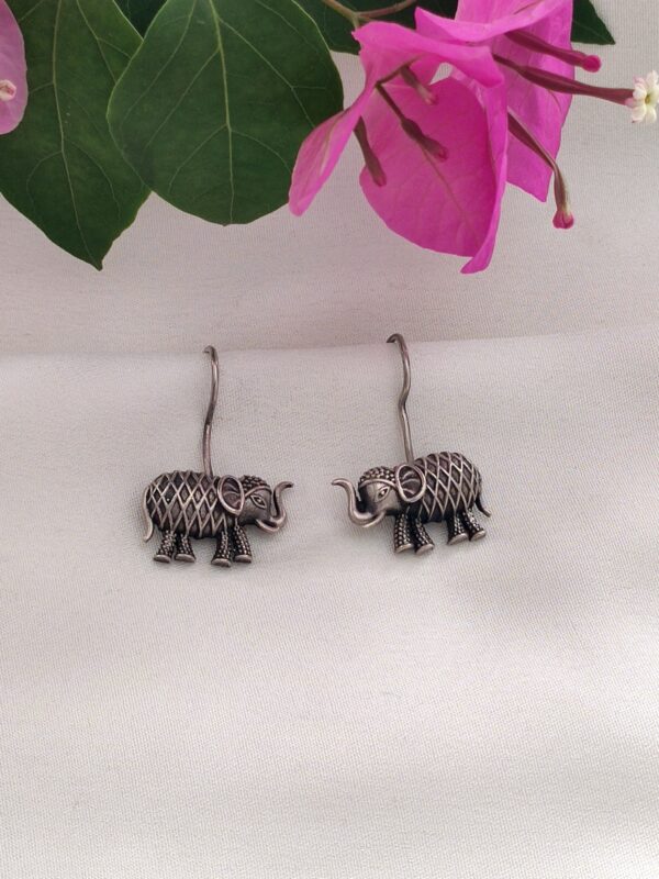 FLORA Elephant Hooks