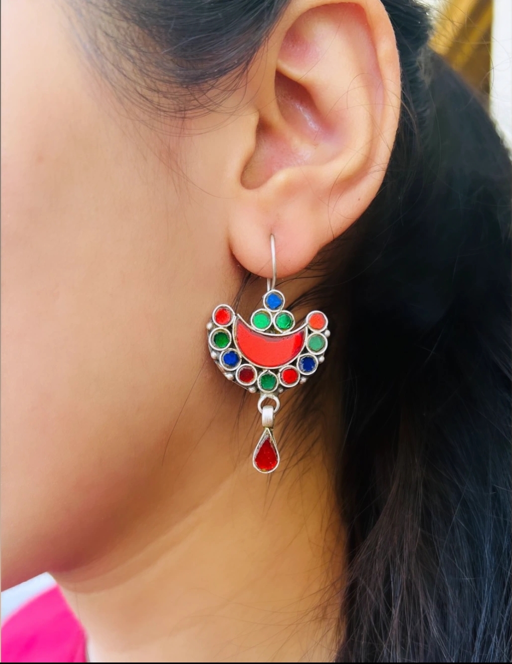 Chandrakor Glass Earrings – Red