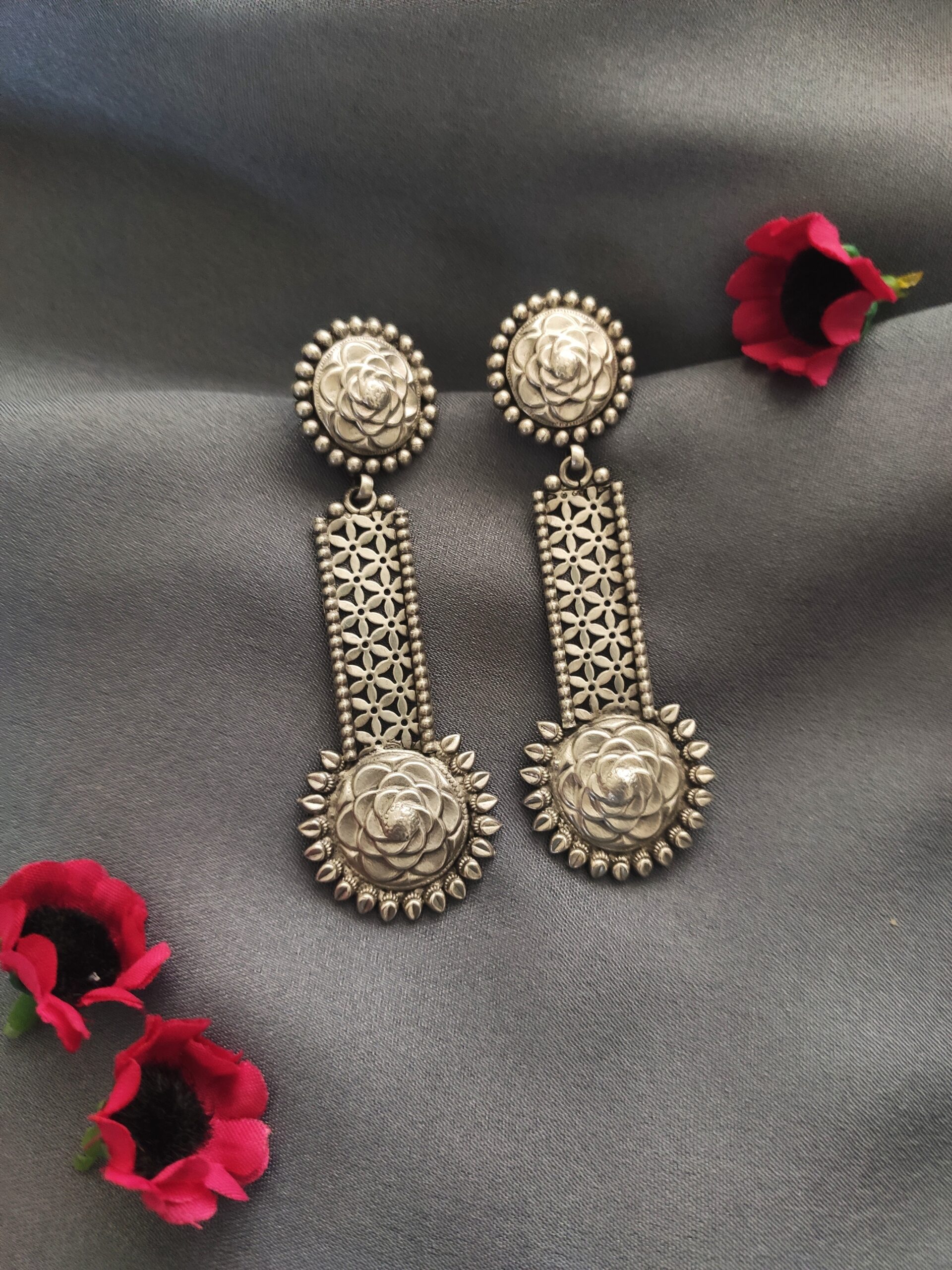 Kolhapuri Collection – Jaali Danglers