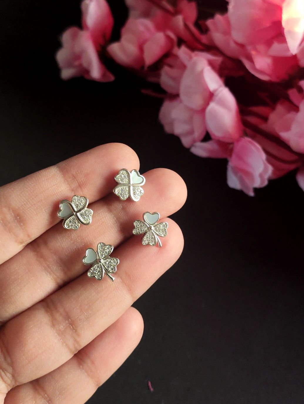 Mother Of Pearl Studs – Flowers – 2