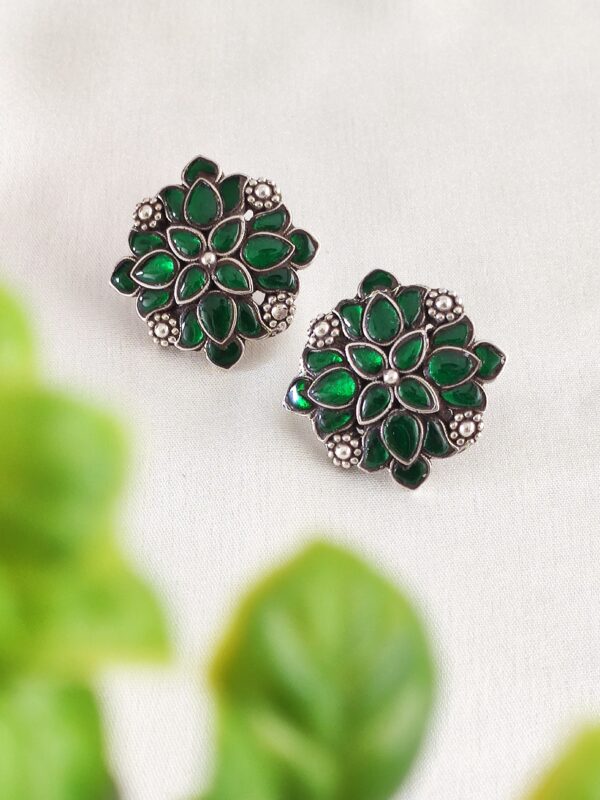 Oversized Kundan Studs- Green - Image 2