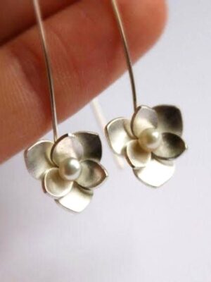 FLORA – Flower Pearl Hooks