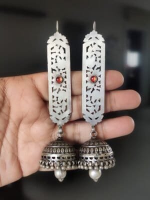 Jaali Jhumkas
