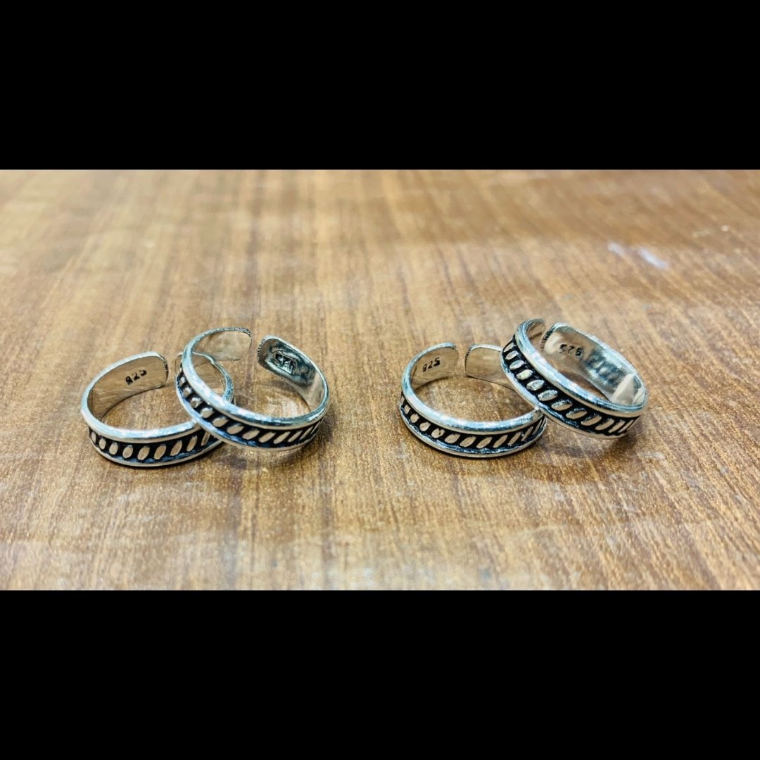 Band Toe Rings (Pair) - Design 8